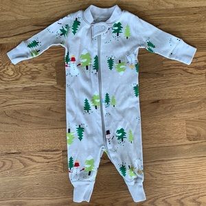 Hannah Andersson Snowman baby zip sleeper 0-3mos